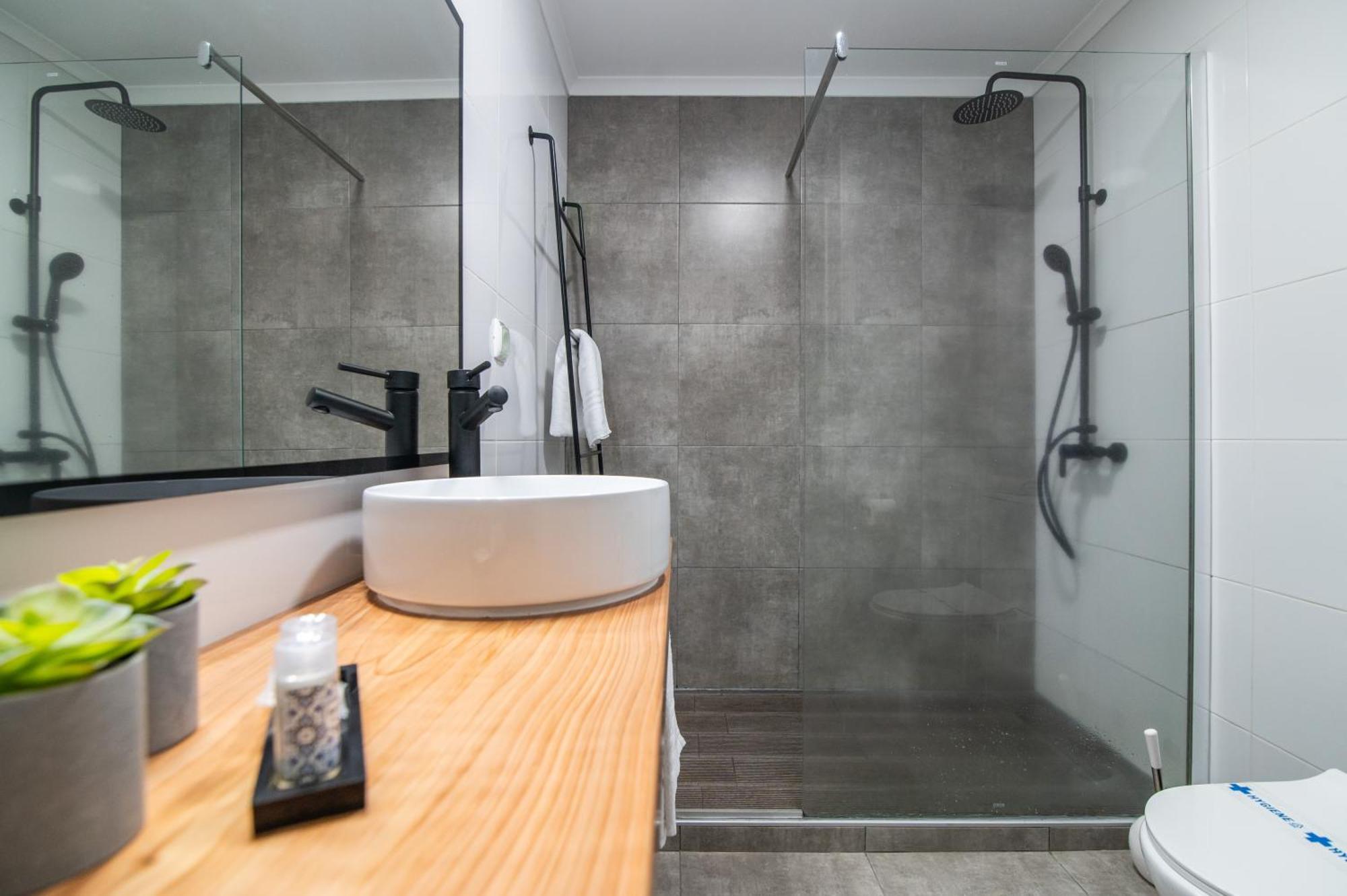P&H Holiday Beach Apt Ponta Delgada  Ngoại thất bức ảnh